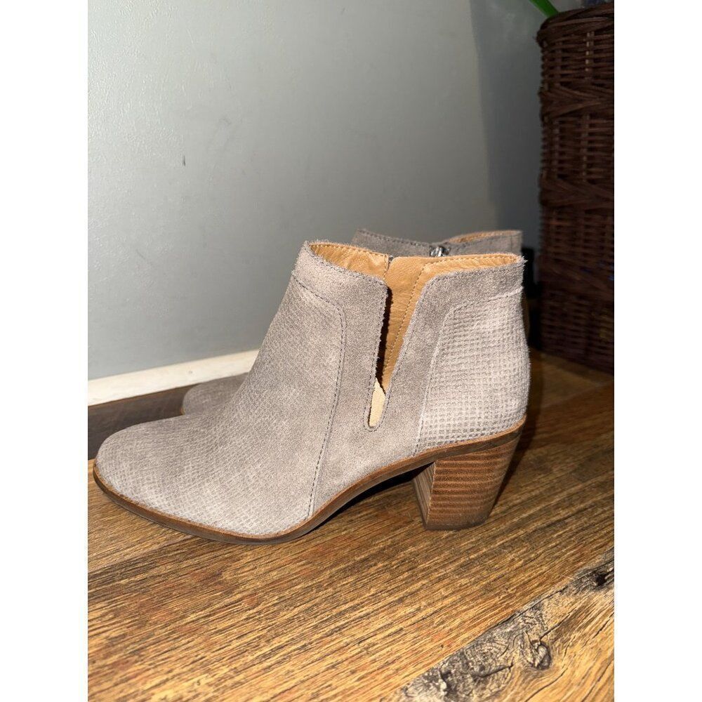 Lucky Brand LP-PONIC Stone Gray‎ Leather Suede Block Heel Ankle Boots Size 8.5